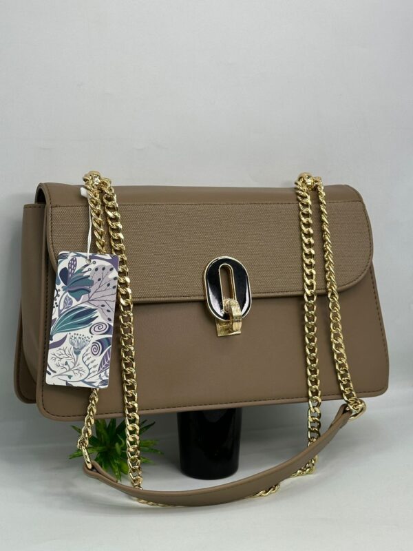 Chain Bag - Image 4