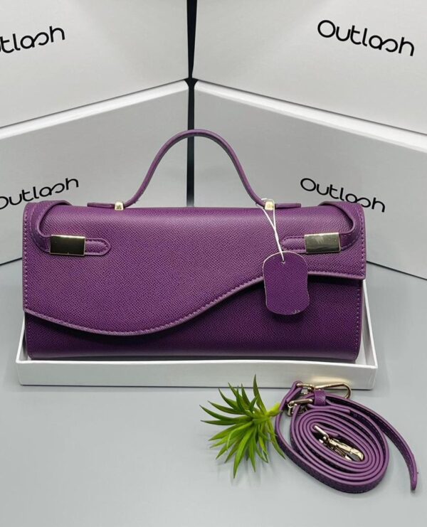 OUTLASH - Image 9